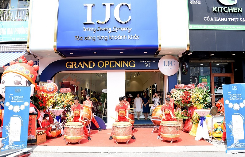 Chúc mừng quý khách IJC khai trương showroom 50