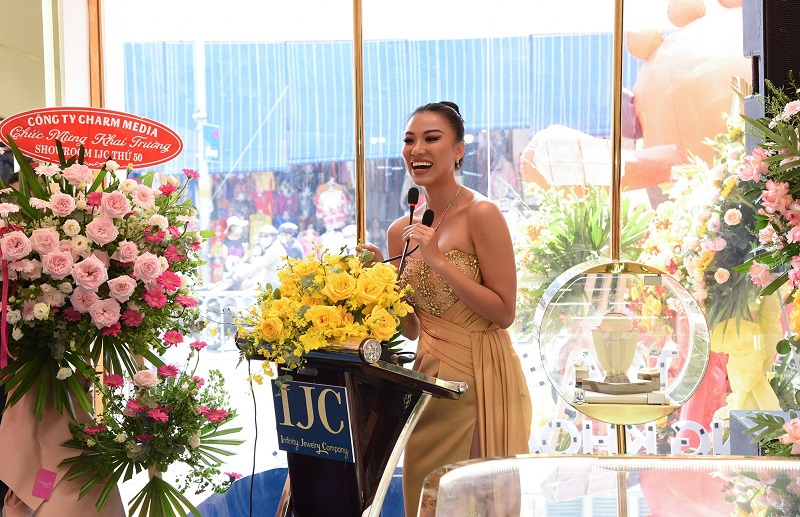 Chúc mừng quý khách IJC khai trương showroom 50