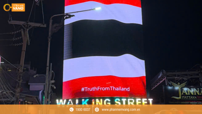 Dạo phố đêm Walking Street tại Pattaya